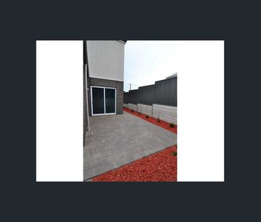 Spacious 4 bedroom home with easy access to the Southern Expressway! - Photo 6