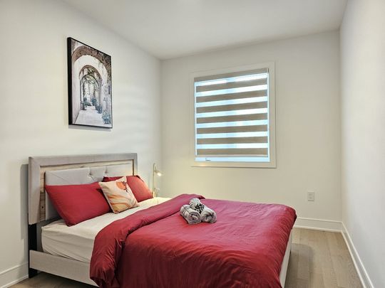 For Lease - 3108 John McKay Boulevard, Oakville, Ontario - Photo 1