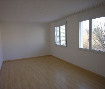 Luminous 3.5-room apartment in Kölliken - Foto 2