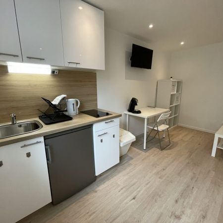 Location Appartement 5 rue Bernard Palissy - Photo 3