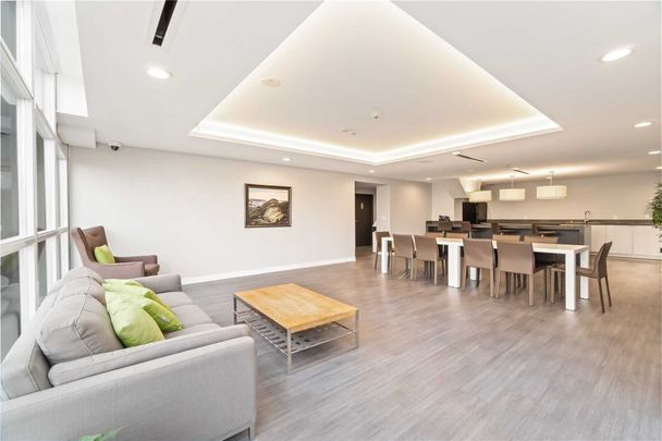 For Lease - 1940 Ironstone Drive Unit# 810, Burlington, Ontario - Photo 1