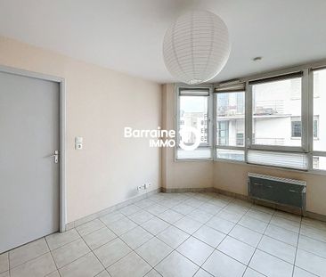 Location appartement à Brest, 2 pièces 43.5m² - Photo 4