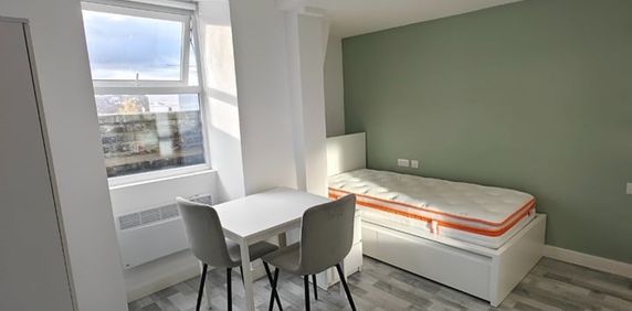 Studio Flat, Tottenham Lane, N8 - Photo 2