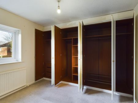 2 bedroom terraced house to rent - Photo 2