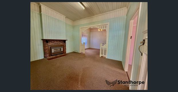 Old-World Character Meets Everyday Comfort — 8 Denham Street, Stanthorpe - Photo 1