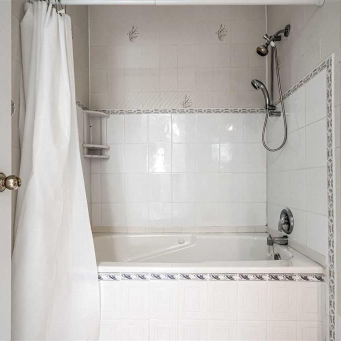 For Lease - 6 Reynier Drive, Brampton, Ontario - Photo 1