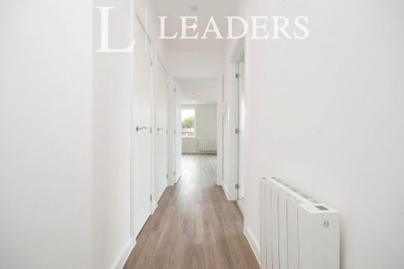 1 bedroom apartment to rent - Photo 2