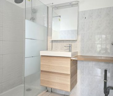 Location Appartement 1 pièce 35m² - Photo 5