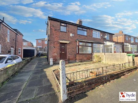 Mayberth Avenue, Crumpsall, Manchester. M8 4PH, M8 4PH - Photo 5