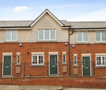 2 bedroom terraced house to rent - Photo 3