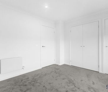 ONE WEEK FREE RENT WITH SIGNED LEASE - Photo 1