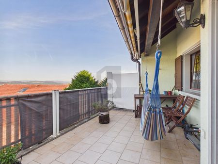 MIT GALERIE, CHEMINÉE UND SONNIGEM BALKON! - Photo 4
