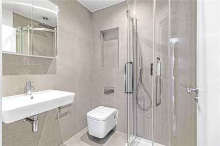 Beautiful two bedroom Mews style house located within close proximity to Marylebone High Street. - Photo 4