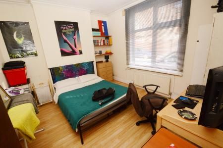 Hibbert Street, Manchester, M14 - Photo 2