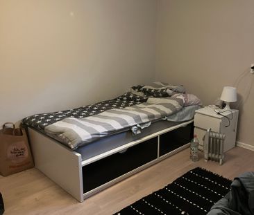 Karlbotrångsvägen, Kullavik - Photo 3