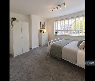 1 bedroom in a house share to rent - Photo 5