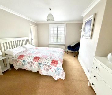 5 bedroom detached house to rent - Photo 1