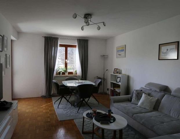 Schöne 3 Zimmer-Wohnung Balkon Einbauküche Keller - Foto 1