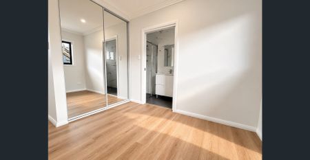 BRAND NEW 2 BEDROOM GRANNY FLAT - Photo 3