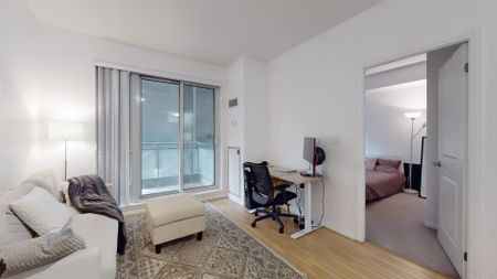 For Lease - 35 Hayden Street Unit# 207, Toronto, Ontario - Photo 2