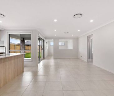 BRAND NEW FAMILY HOME - Photo 2