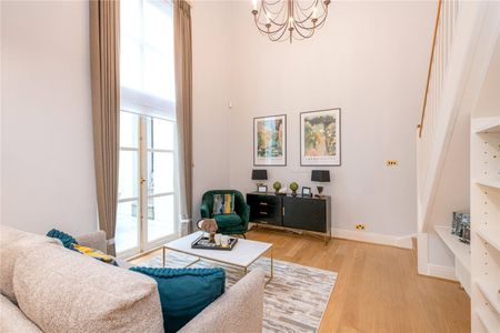 Woods Mews, W1K - Photo 4