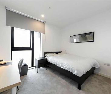 Schooner Road, London, E16 - Photo 4