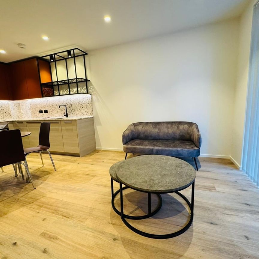 1 Bed Flat, Barnacle House, E14 - Photo 1