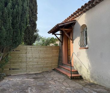 Saint Raphael Haut de villa avec jardin privatif, - Photo 5