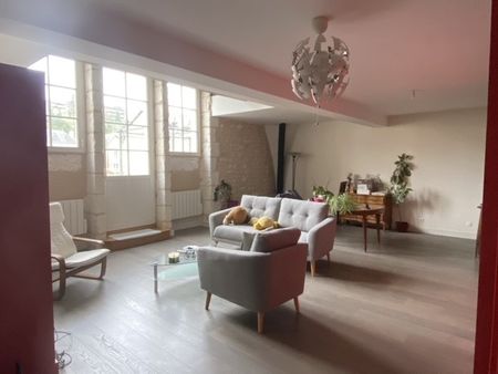 Location Appartement 3 pièces 115m² POITIERS 86000 - Photo 3