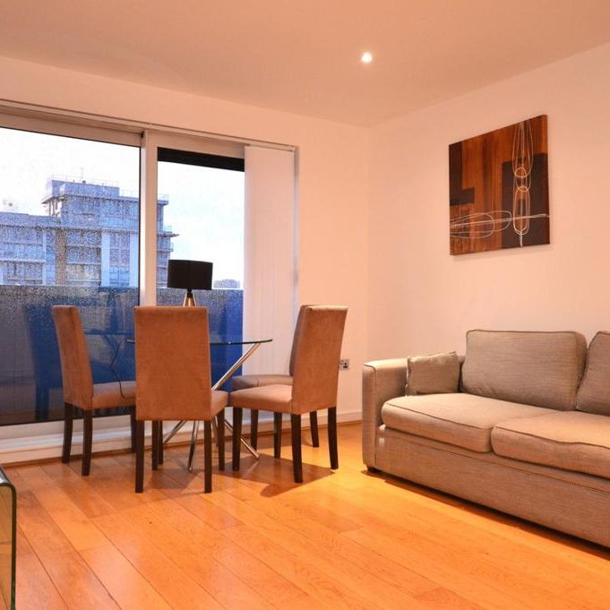 1 bedroom flat to rent - Photo 1