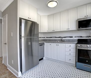 The Kingsview - Photo 5