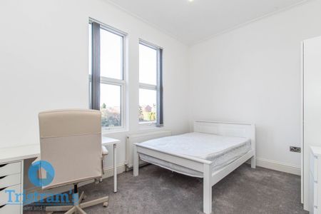 2 bed Apartment for Rent - Photo 2