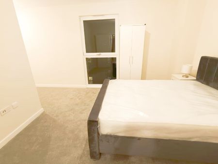 1 Bed Flat, Forest Road, E17 - Photo 3