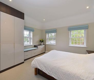 3 bedroom semi-detached house to rent - Photo 6