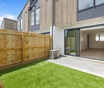 3/12 Tawa Road, Te Atatu Peninsula - Photo 5