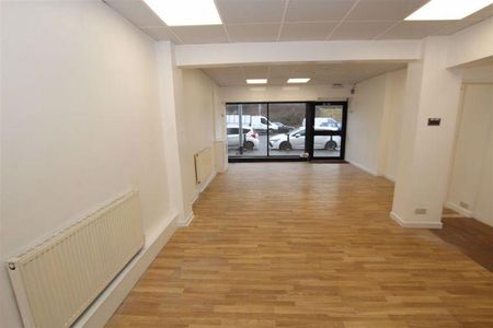Property to rent - Photo 3