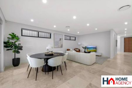 Modern & Spacious Duplex Living in Prime Yagoona Location - Photo 3