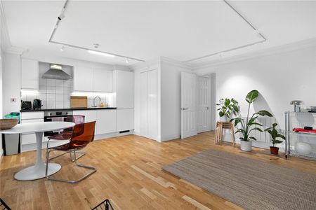 Homerton High Street, London, E9 6AG - Photo 5