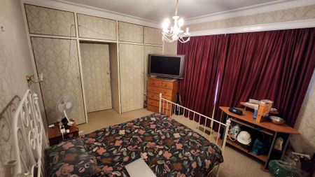 Mount Waverley - Photo 4