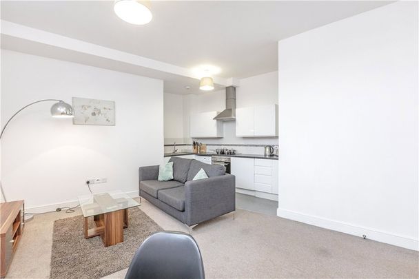Warple Way, Acton, W3 0BD - Photo 1