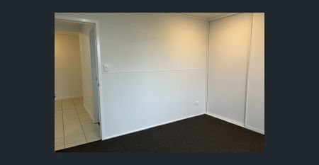 Cosy Unit Ready for Living - Photo 3