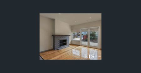 Versatile Family Home - Photo 2