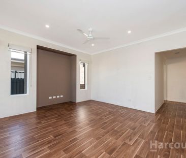 Comfortable and Low Maintenance - Photo 3