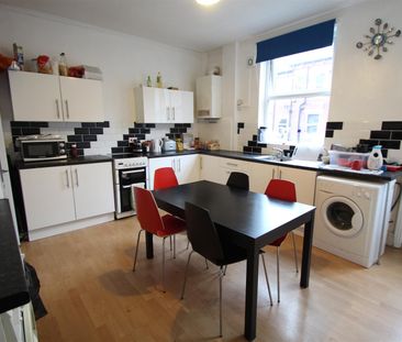 Ash Road, Headingley, LS6 3HD, Leeds - Photo 3