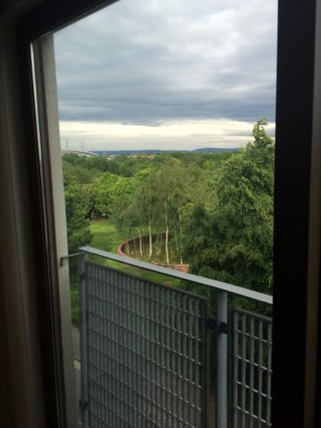 One Bedroom Apartment To Let in Advent House, Manchester, Boasting Both Location and Views - Photo 4