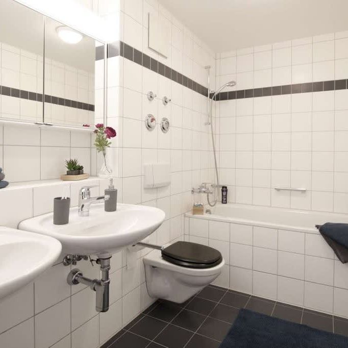 4.5 Zimmer, 127 m², 2. Stock - Photo 1