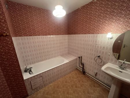 Location Appartement 3 pièces 74m² RODEZ 12000 - Photo 4