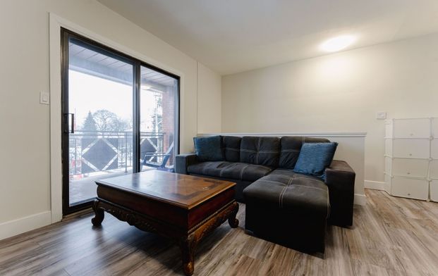 For Lease - 713 The Queensway N/A Unit# #Rear, Toronto, Ontario - Photo 1