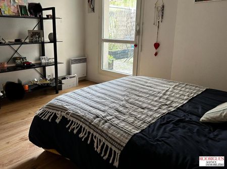 Location Appartement 2 pièces 56m² POITIERS 86000 - Photo 4